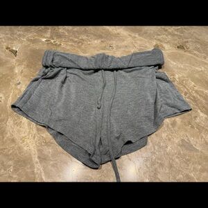 Skims lounge shorts